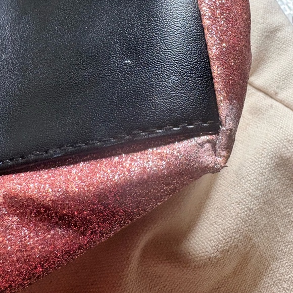 Victoria’s Secret Weekender Tote - Picture 4 of 7